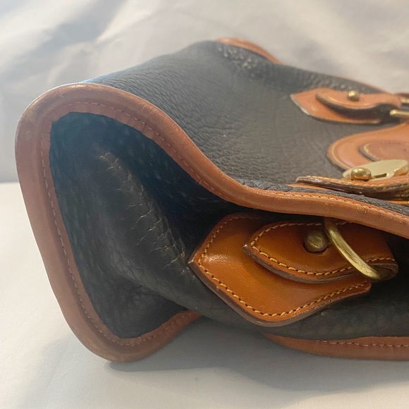 Vintage Dooney & Bourke All Weather Leather Top Zip Bag - Picture 7 of 16
